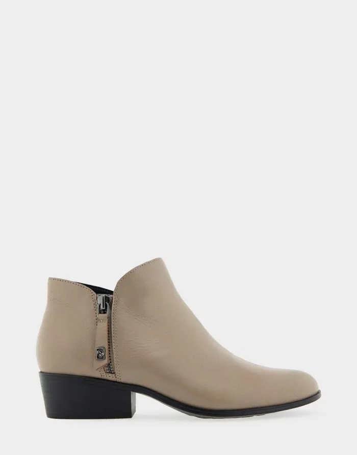 Aerosoles Comfortable Women039s Ankle Boot In Beige Genuine Leather Trench Coat Genuine Leather Women Heeled Boots