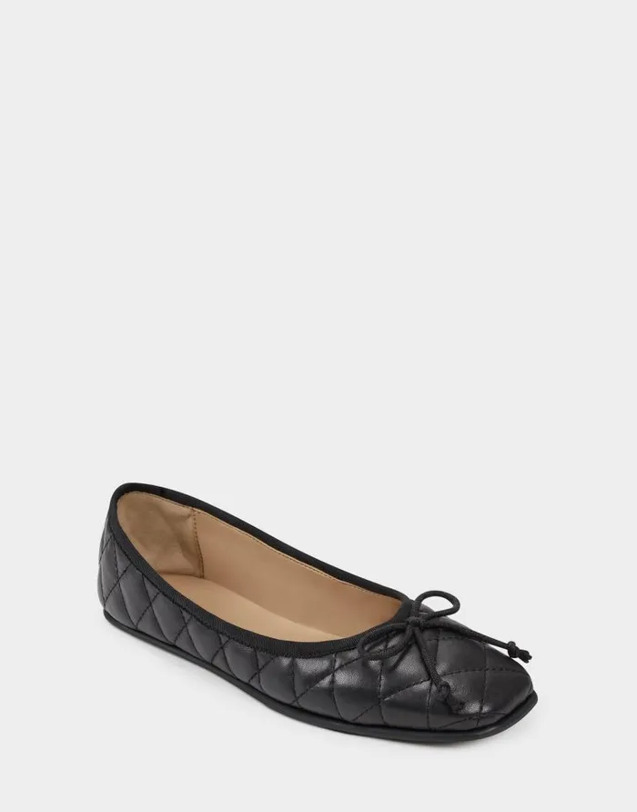 Aerosoles Comfortable Women039s Ballet Flat In Black Genuine Leather Black Quilted Leather Women Clogs and Mules
