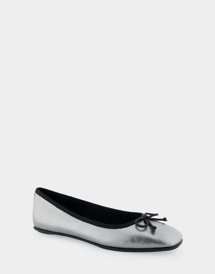 Aerosoles Comfortable Women039s Ballet Flat In Graphite Faux Leather Graphite Faux Leather Women Dress