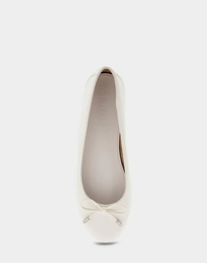 Aerosoles Comfortable Women039s Ballet Flat In White Patent Faux Leather White Patent Faux Leather Women Dress