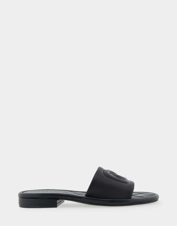 Aerosoles Comfortable Women039s Debossed Chain Link Slide Sandal In Black Leather Black Leather Women Flats Aerosoles Comfortable Women039s Debossed Chain Link Slide Sandal In Black Leather Black Leather Women Flats