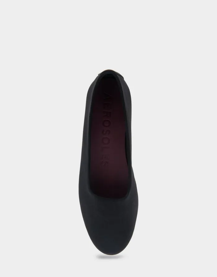 Aerosoles Comfortable Women039s Flat In Black Stretch Fabric Stretch Fabric Black Stretch Fabric Women Dress