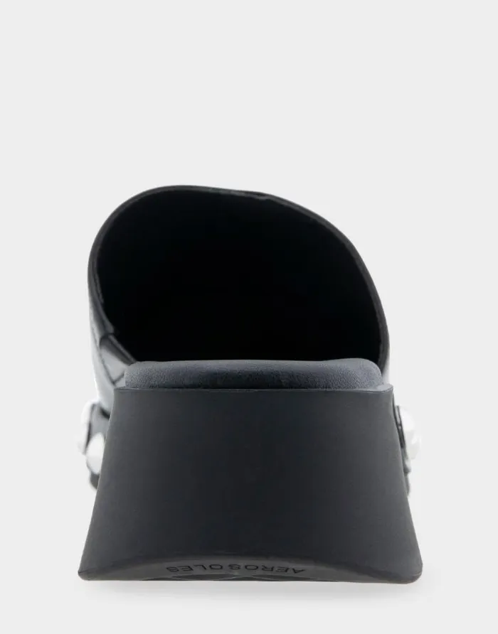 Aerosoles Comfortable Women039s Grommet Detail Clog In Black Leather Black Leather Women Clogs and Mules