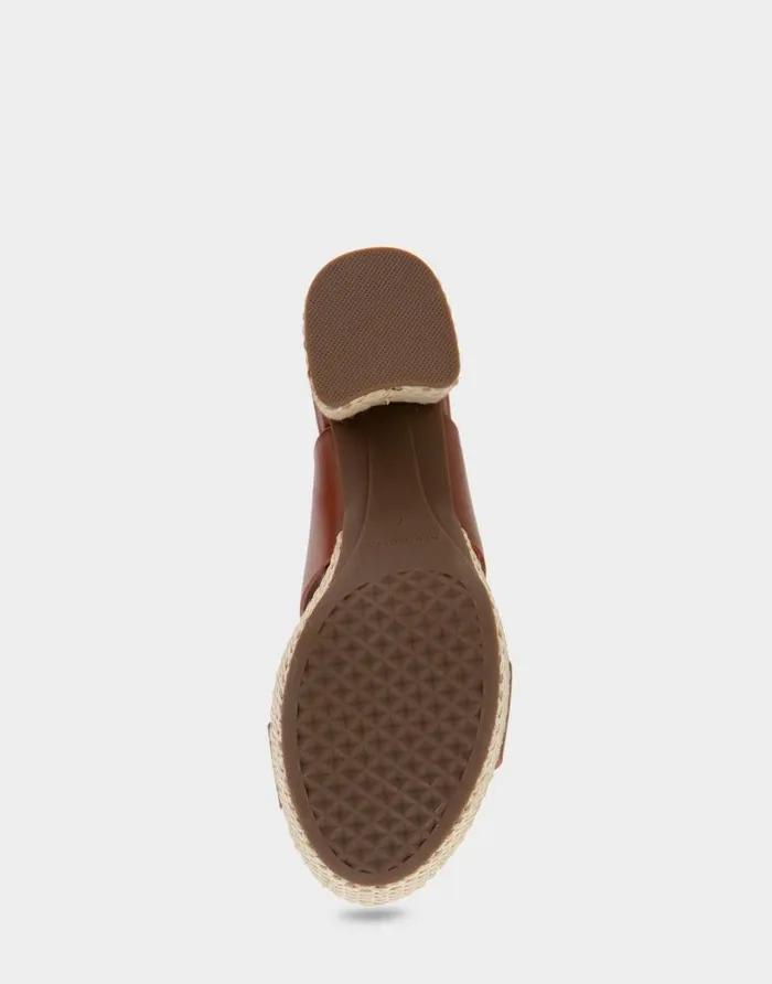 Aerosoles Comfortable Women039s Platform Sandal In Gingerbread Leather Gingerbread Leather Women Platforms
