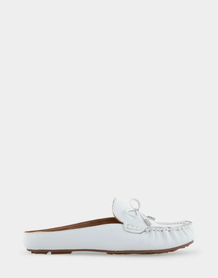 Aerosoles Comfortable Women039s Slip On Driver In White Leather White Leather Women Clogs and Mules Aerosoles Comfortable Women039s Slip On Driver In White Leather White Leather Women Clogs and Mules