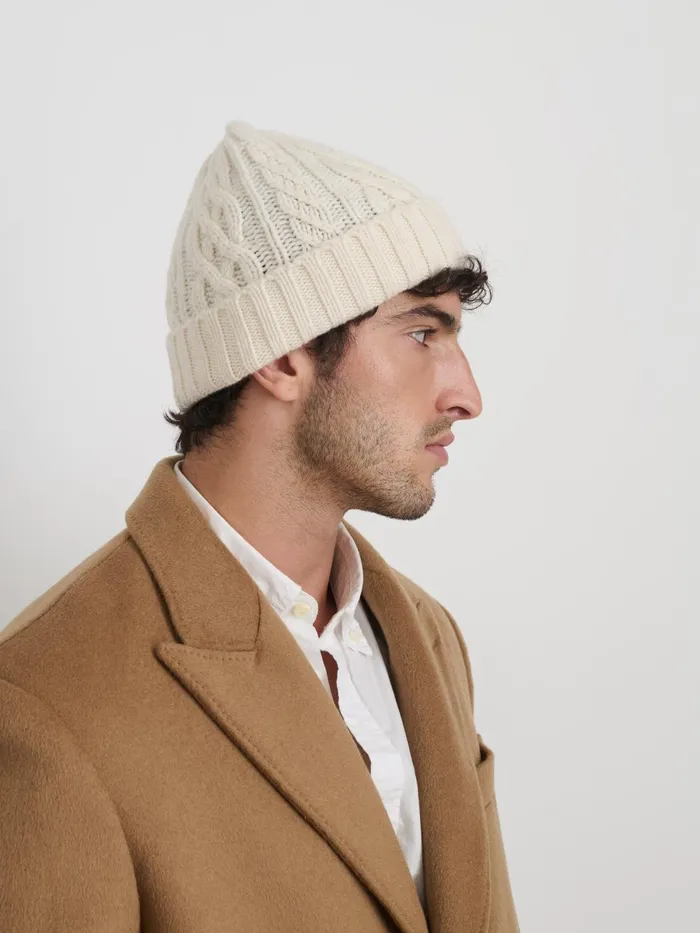 Alex Mill Women Aran Cable Beanie In Wool Arctic Alex Mill Women Aran Cable Beanie In Wool Arctic