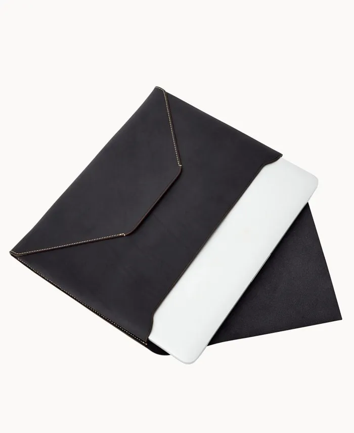 Alto Document Holder Black Man Dooney and Bourke Business and Tech Alto Document Holder Black Man Dooney and Bourke Business and Tech