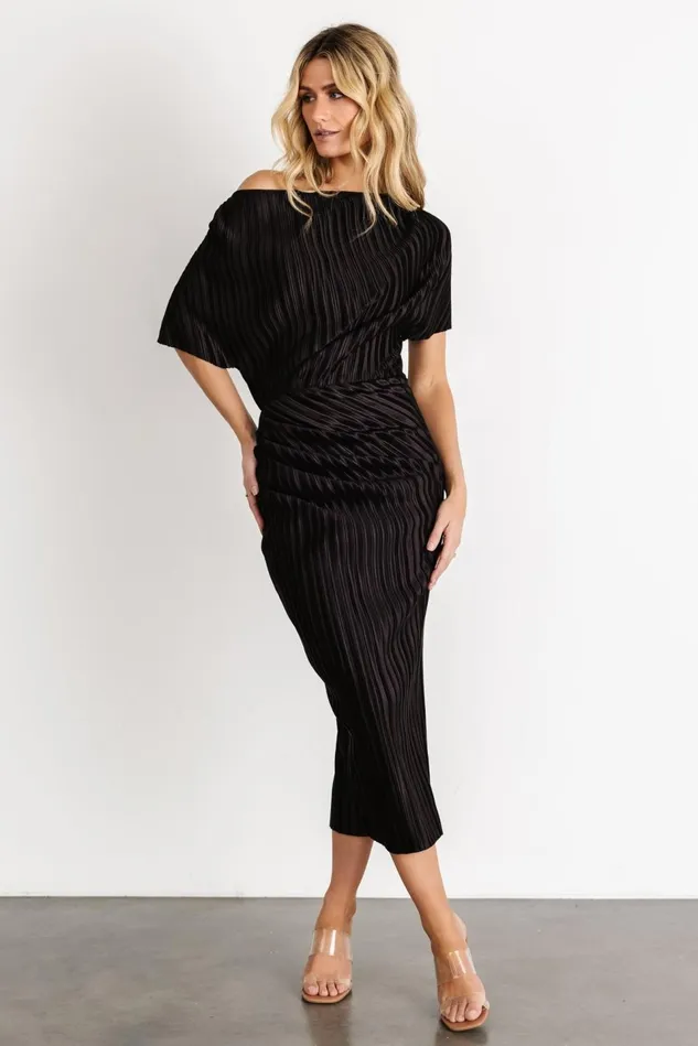 Baltic Born Midi Dresses Women Winslow Pleated Midi Dress Black Baltic Born Midi Dresses Women Winslow Pleated Midi Dress Black