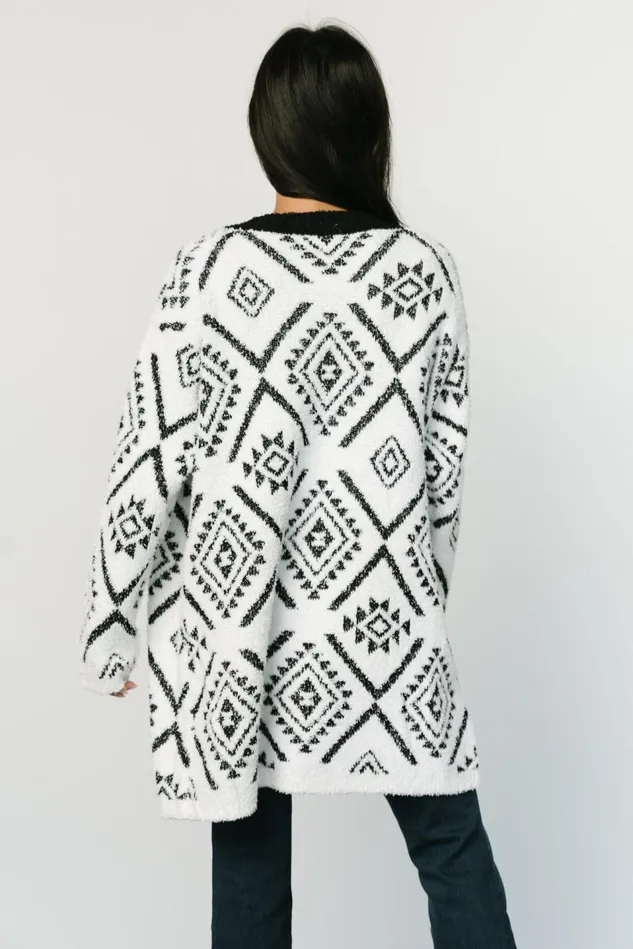 Baltic Born Sweaters Women Jay Oversized Cardigan White Black Baltic Born Sweaters Women Jay Oversized Cardigan White Black