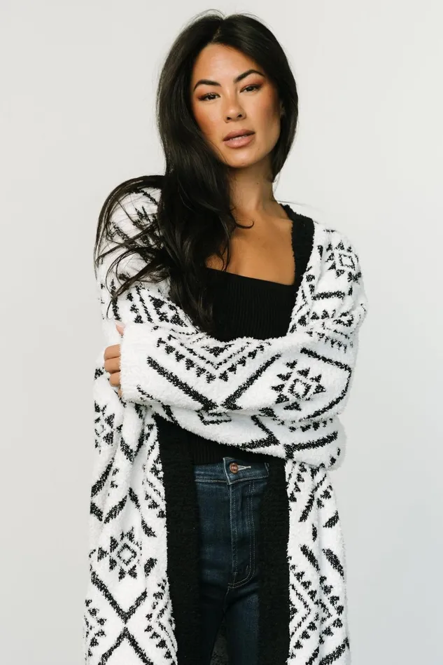Baltic Born Sweaters Women Jay Oversized Cardigan White Black Baltic Born Sweaters Women Jay Oversized Cardigan White Black