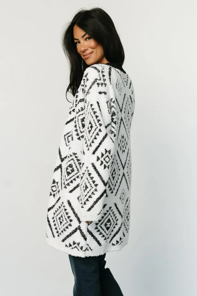 Baltic Born Sweaters Women Jay Oversized Cardigan White Black Baltic Born Sweaters Women Jay Oversized Cardigan White Black