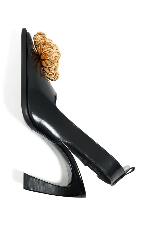 Black Leather Slingback Court Shoe With Flower Black Women Bimba Y Lola Bimba Y Palomo