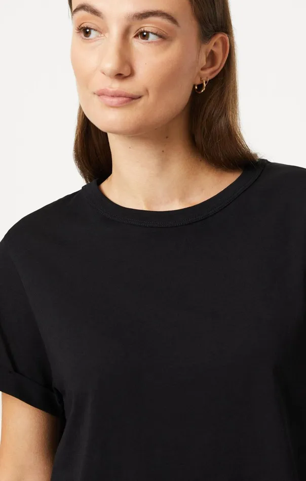 Cropped TShirt In Black Women Mavi Jeans Tops and TShirts Cropped TShirt In Black Women Mavi Jeans Tops and TShirts