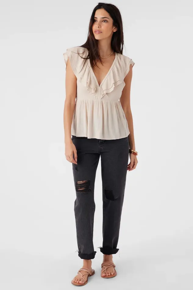 DEJI SOLID FLUTTER SLEEVE TOP Cement Women O039NEILL Clothing