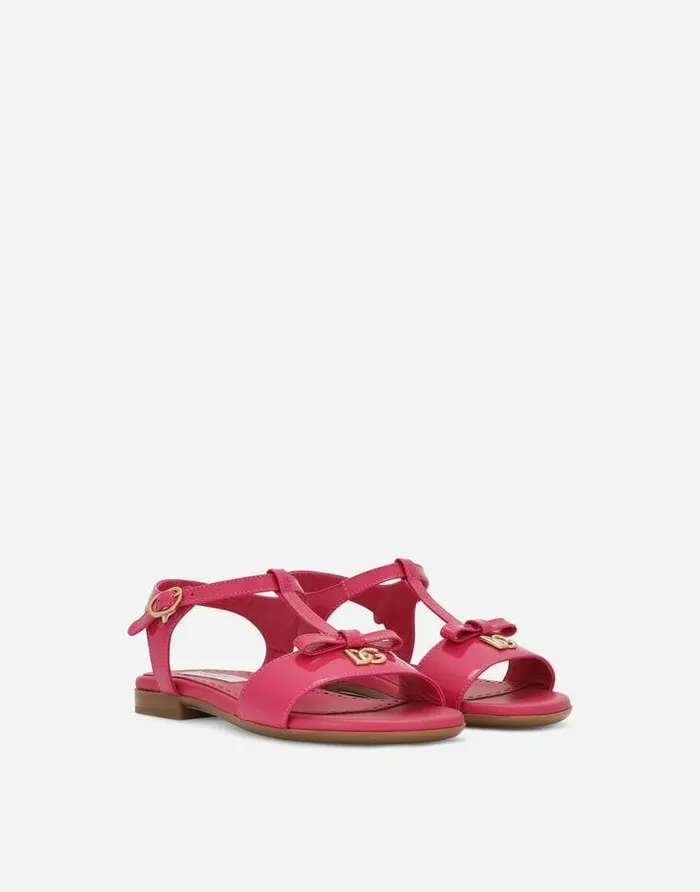 Dolce and Gabbana Shoes 2438 Children Patent Leather Sandals With Metal DG Logo Pink Dolce and Gabbana Shoes 2438 Children Patent Leather Sandals With Metal DG Logo Pink