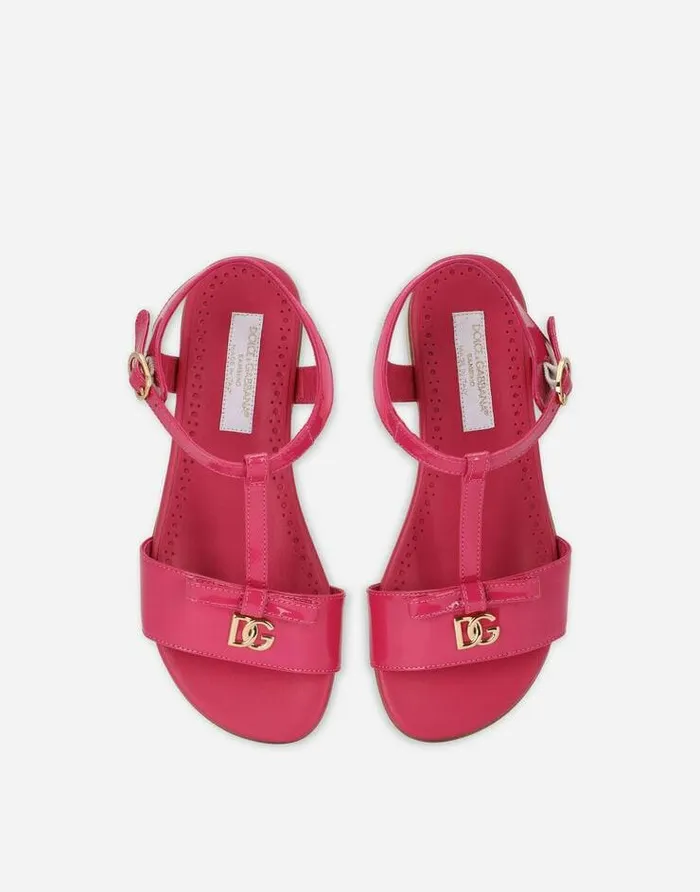 Dolce and Gabbana Shoes 2438 Children Patent Leather Sandals With Metal DG Logo Pink Dolce and Gabbana Shoes 2438 Children Patent Leather Sandals With Metal DG Logo Pink