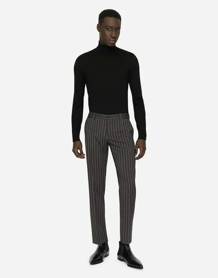 Dolce and Gabbana Sweaters And Cardigans Men Turtleneck Sweater In Virgin Wool Black Dolce and Gabbana Sweaters And Cardigans Men Turtleneck Sweater In Virgin Wool Black