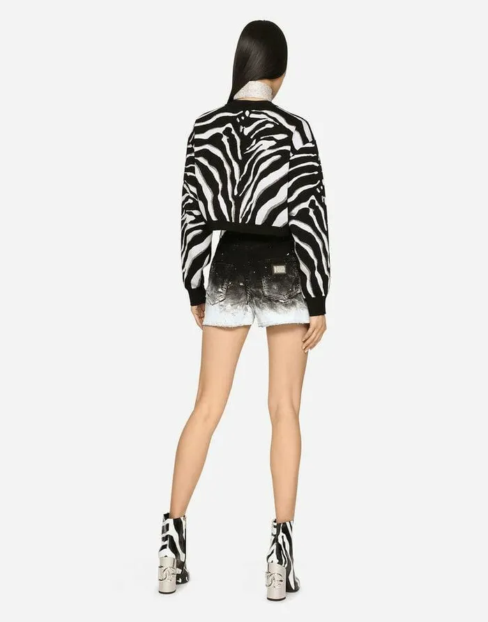 Dolce and Gabbana Sweaters And Cardigans Women Cropped Silk Jacquard Sweater With Zebra Design Multicolor Dolce and Gabbana Sweaters And Cardigans Women Cropped Silk Jacquard Sweater With Zebra Design Multicolor
