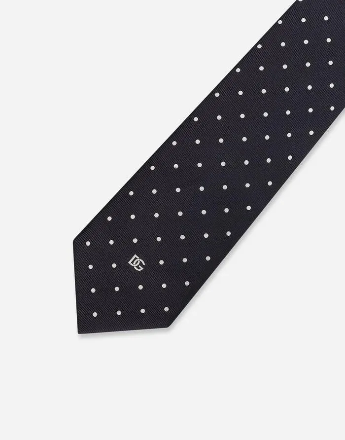Dolce and Gabbana Ties And Pocket Squares Men 8cm Silk Jacquard Blade Tie With DG Logo Blue Dolce and Gabbana Ties And Pocket Squares Men 8cm Silk Jacquard Blade Tie With DG Logo Blue