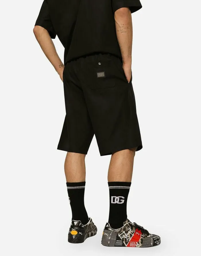 Dolce and Gabbana Trousers And Shorts Men Cotton Jogging Shorts With Logo Tag Black Dolce and Gabbana Trousers And Shorts Men Cotton Jogging Shorts With Logo Tag Black