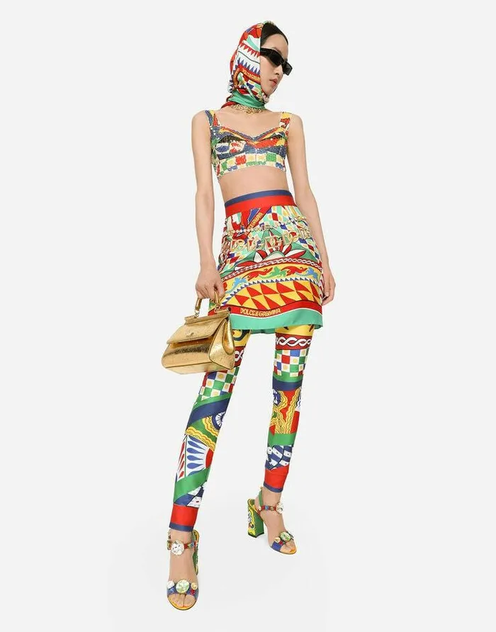 Dolce and Gabbana Trousers And Shorts Women Carrettoprint Technical Jersey Leggings Multicolor Dolce and Gabbana Trousers And Shorts Women Carrettoprint Technical Jersey Leggings Multicolor