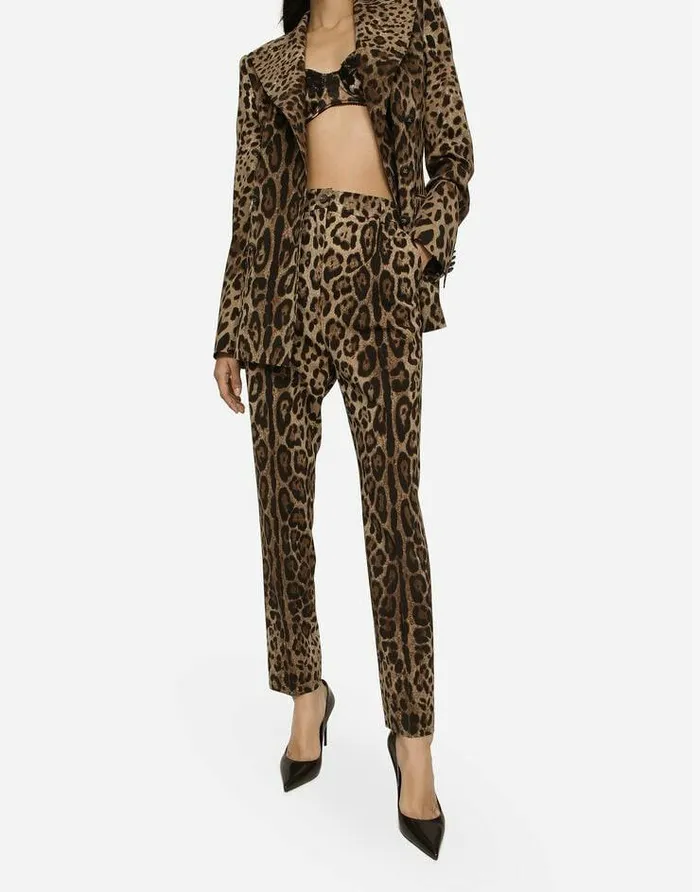 Dolce and Gabbana Trousers And Shorts Women Highwaisted Pants In Leopardprint Wool Animal Print Dolce and Gabbana Trousers And Shorts Women Highwaisted Pants In Leopardprint Wool Animal Print