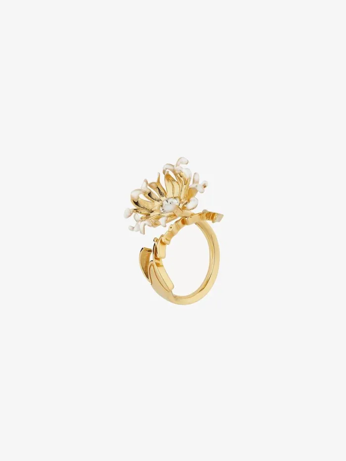 Givenchy Daisy Ring In Metal And Enamel With Crystal Goldenwhite Women Jewelry Givenchy Daisy Ring In Metal And Enamel With Crystal Goldenwhite Women Jewelry
