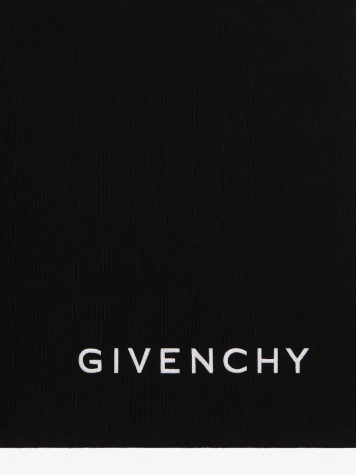 Givenchy GIVENCHY 4G Scarf In Wool Blackwhite Women Scarves Givenchy GIVENCHY 4G Scarf In Wool Blackwhite Women Scarves