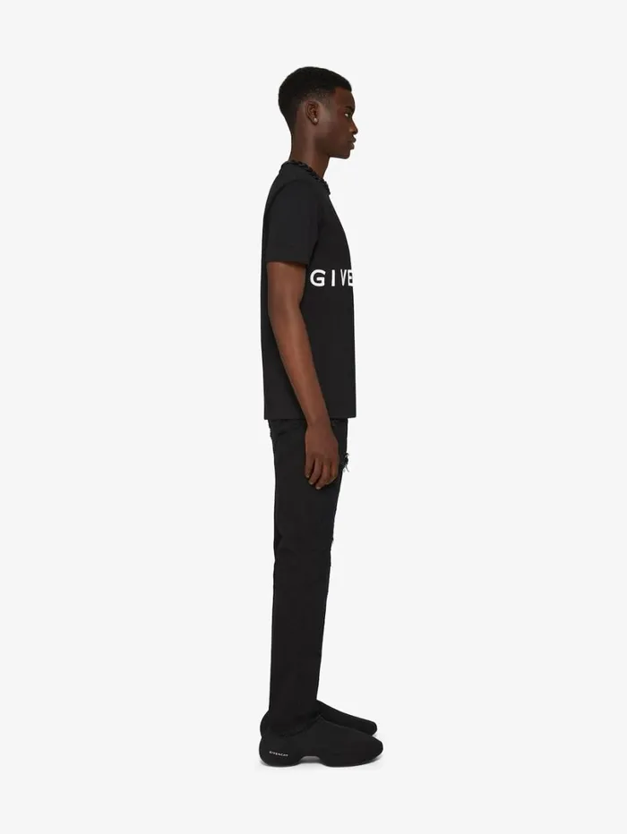 Givenchy GIVENCHY 4G Slim Fit Tshirt In Cotton Black Men TShirts