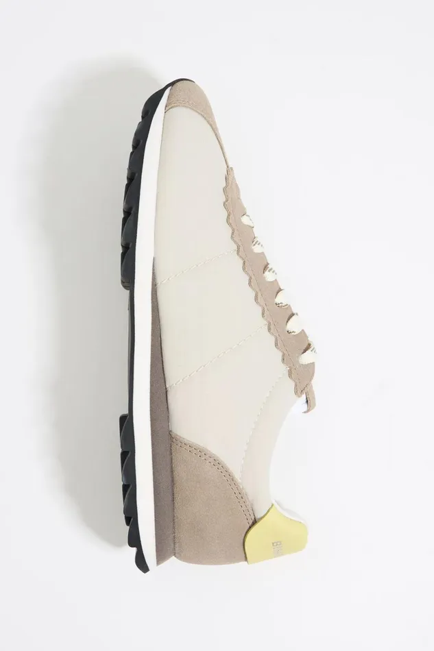 Gray 13 18 Retro Sneaker Light Grey Women Bimba Y Lola Sneakers Gray 13 18 Retro Sneaker Light Grey Women Bimba Y Lola Sneakers