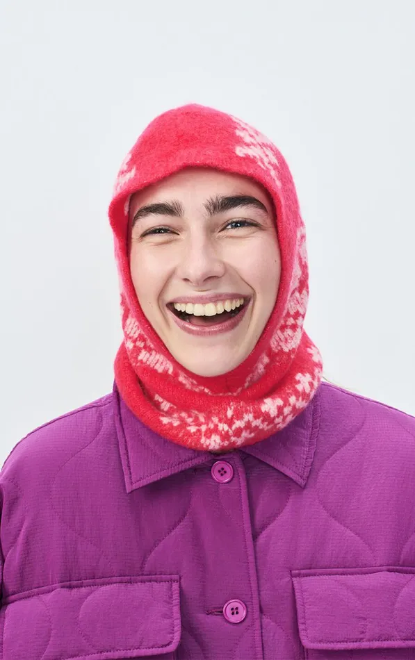 Hood Gylson Fuchsia Jacquard Ecru WomenMen American Vintage Beanies and Caps Hood Gylson Fuchsia Jacquard Ecru WomenMen American Vintage Beanies and Caps