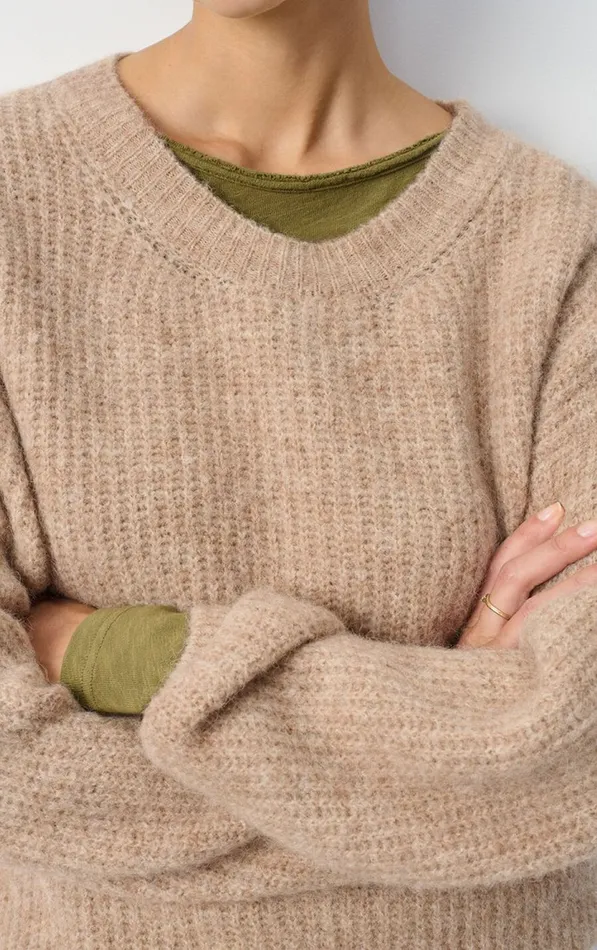 Jumper East Melange Beige Women American Vintage Jumpers and Cardigans Jumper East Melange Beige Women American Vintage Jumpers and Cardigans