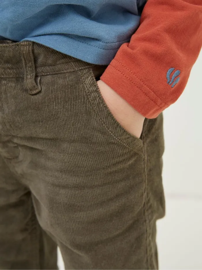 Kids Trousers Jeans and Joggers Fat Face Cord Green Trousers