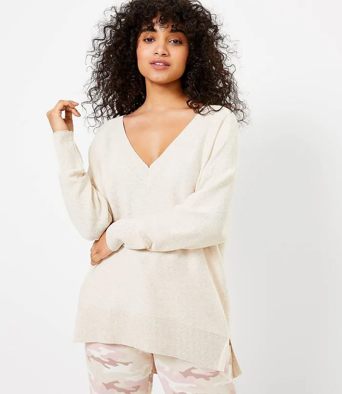 LOFT Lou and Grey Relaxed VNeck Sweater Toffee Heather Women Loungewear