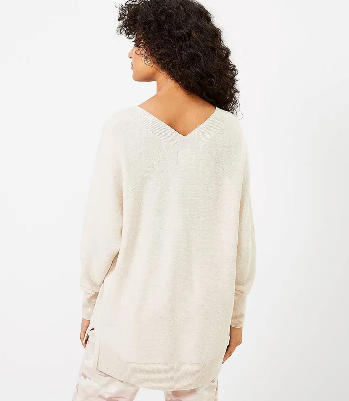 LOFT Lou and Grey Relaxed VNeck Sweater Toffee Heather Women Loungewear