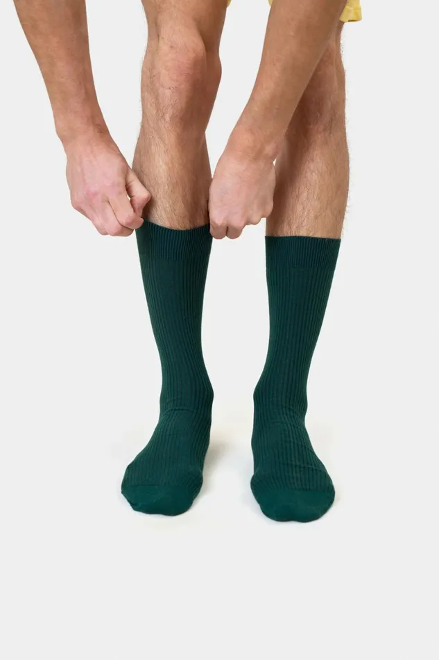 Men Socks and Colorful Standard Classic Organic Sock Sunny Orange