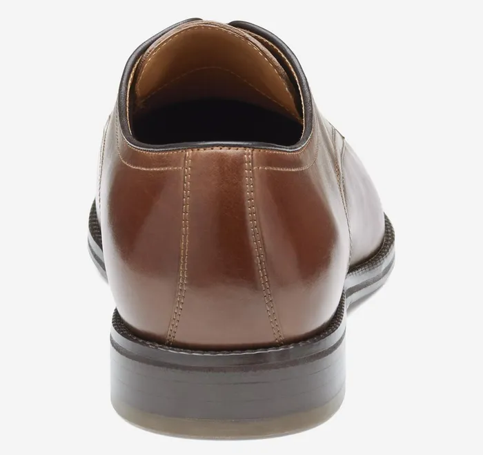 Men Sullivan Plain Toe Tan Italian Calfskin JohnstonandMurphy LaceUps Men Sullivan Plain Toe Tan Italian Calfskin JohnstonandMurphy LaceUps