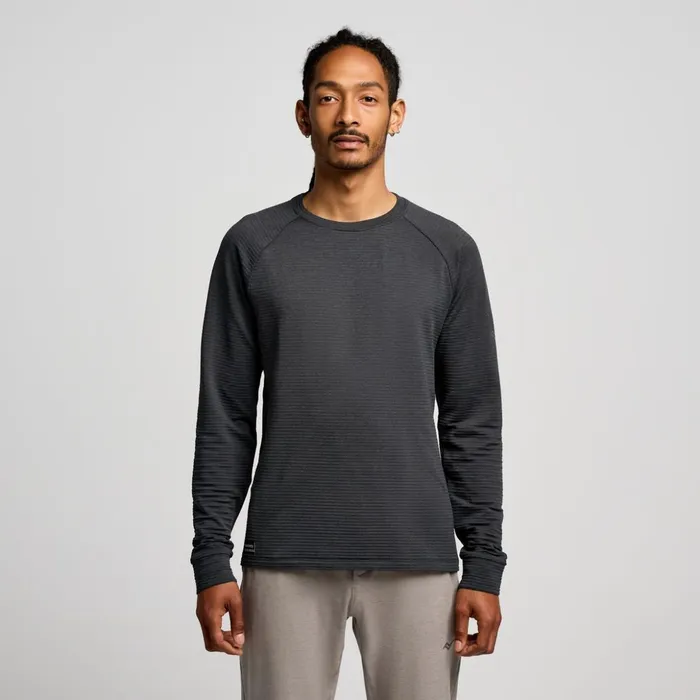 Men Triumph 3d Crew Black Heather Saucony Tops