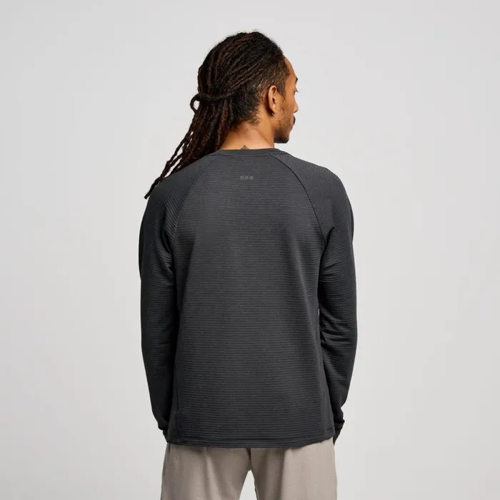 Men Triumph 3d Crew Black Heather Saucony Tops