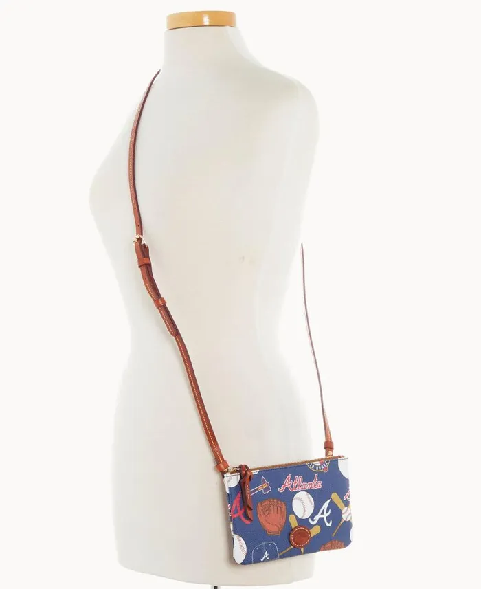 MLB Braves Top Zip Crossbody Braves Woman Dooney and Bourke Crossbodies MLB Braves Top Zip Crossbody Braves Woman Dooney and Bourke Crossbodies