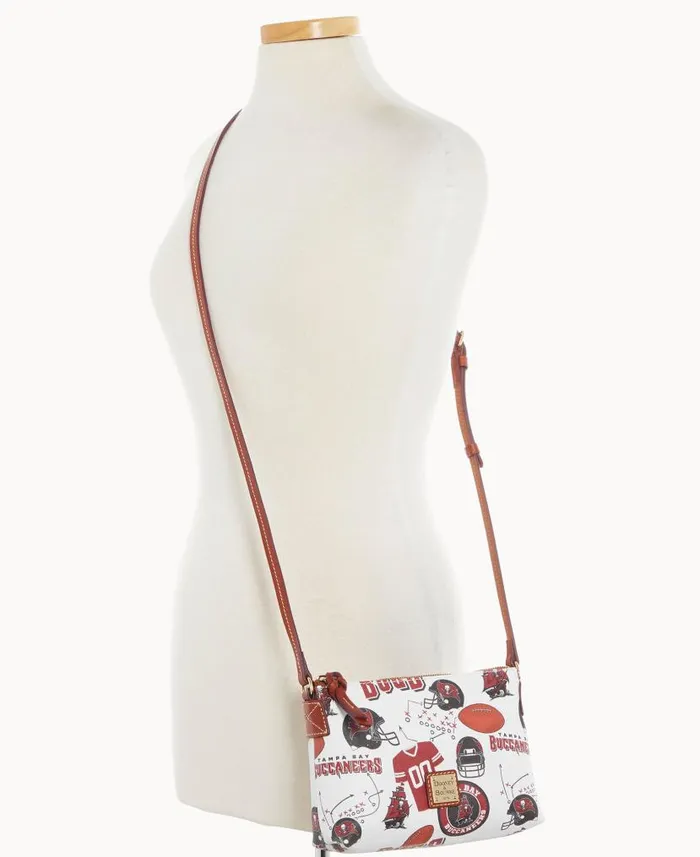 NFL Buccaneers Crossbody Pouchette Buccaneers Woman Dooney and Bourke Crossbodies NFL Buccaneers Crossbody Pouchette Buccaneers Woman Dooney and Bourke Crossbodies