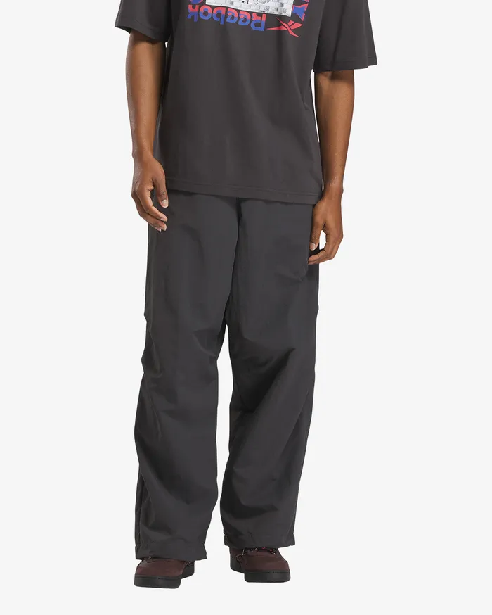 OBEY Clothing BOTTOMS Men REEBOK x OBEY TRACK PANT Washed Black