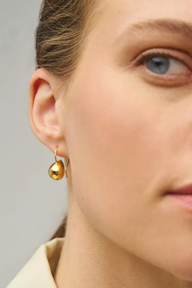 Oroton Bonnie Tear Drop Bead Earrings 18k Gold Women Jewellery Oroton Bonnie Tear Drop Bead Earrings 18k Gold Women Jewellery