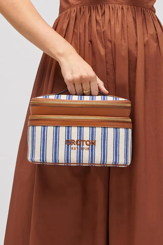 Oroton Wanderer Canvas Beauty Travel Case North Sea Amber Women Beauty Cases