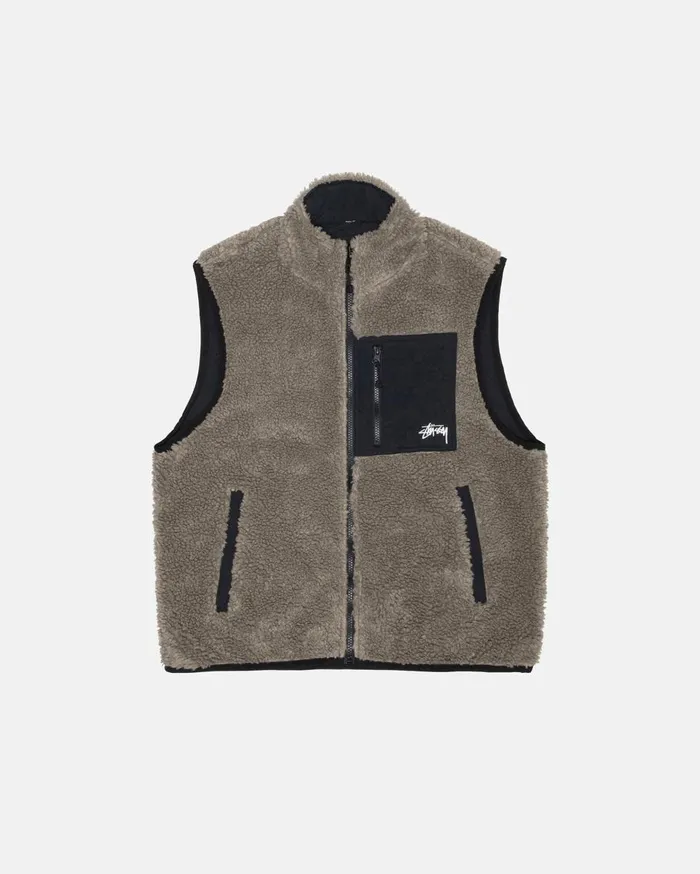 Outerwear MenWomen Stussy SHERPA REVERSIBLE VEST Stone