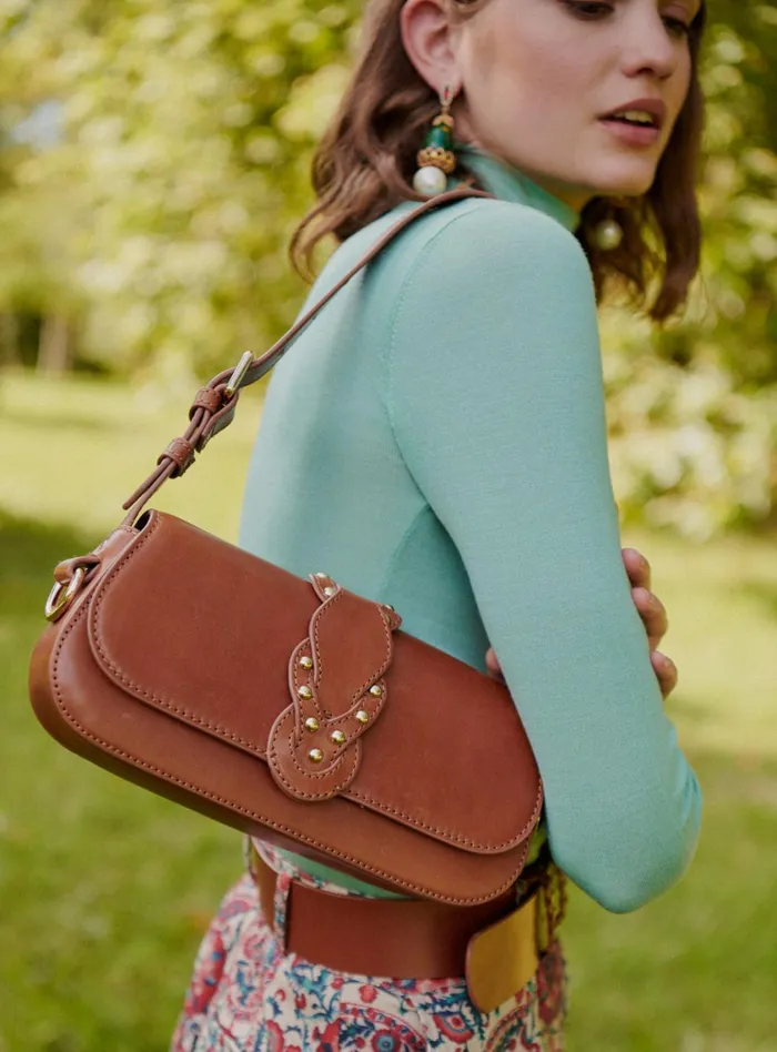 Petite Mendigote Shoulder Bags Fw24 Sac Sol Cuir Camel 8211 Women