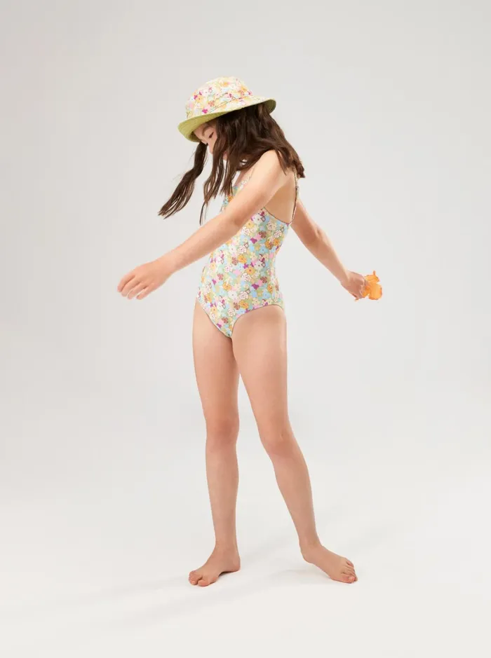 Roxy Swim Girl039s 716 Nostalgic Seaside OnePiece Swimsuit Fern Memories 8211 Women