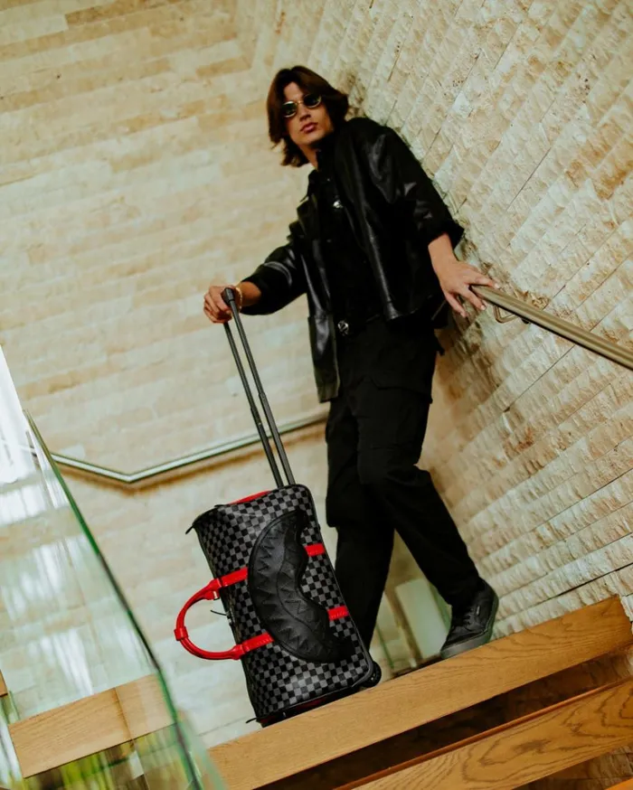 SPRAYGROUND MONACO SHARK CLUB DUFFLE WHEELY Bags