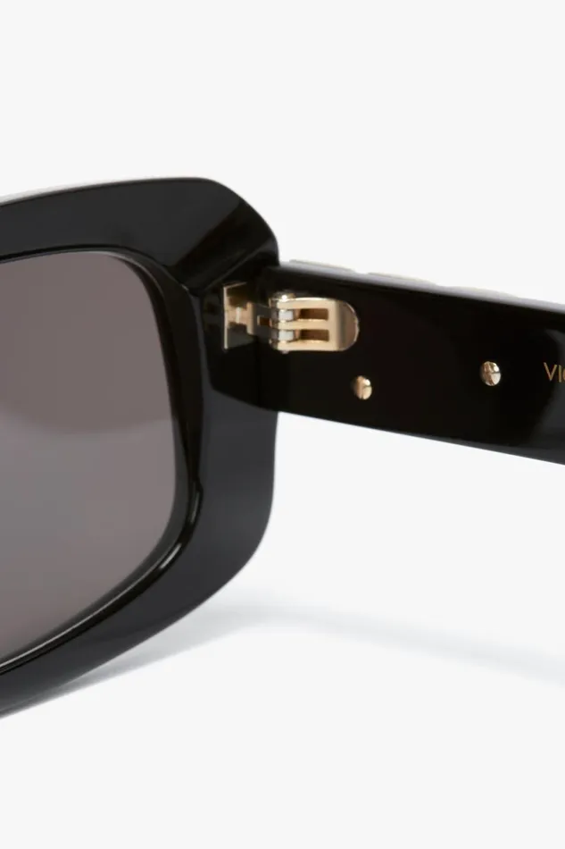 Sunglasses Women Victoria Beckham Chain Detail Rectangular Frame Sunglasses In Black