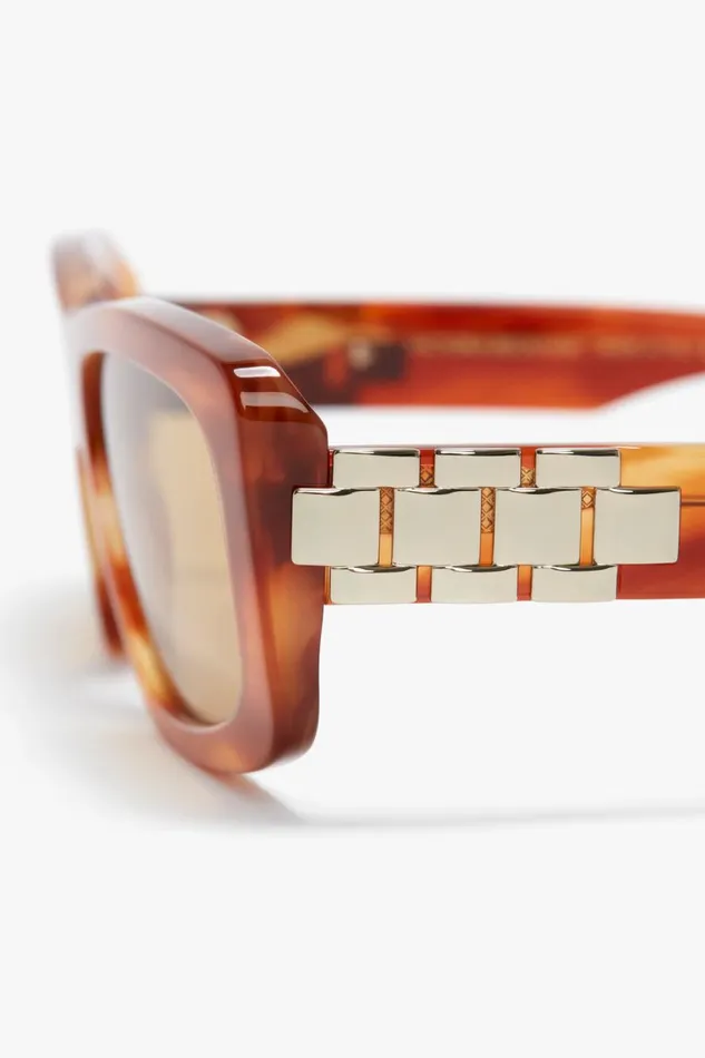 Sunglasses Women Victoria Beckham Chain Detail Rectangular Frame Sunglasses In Striped Blonde Havana